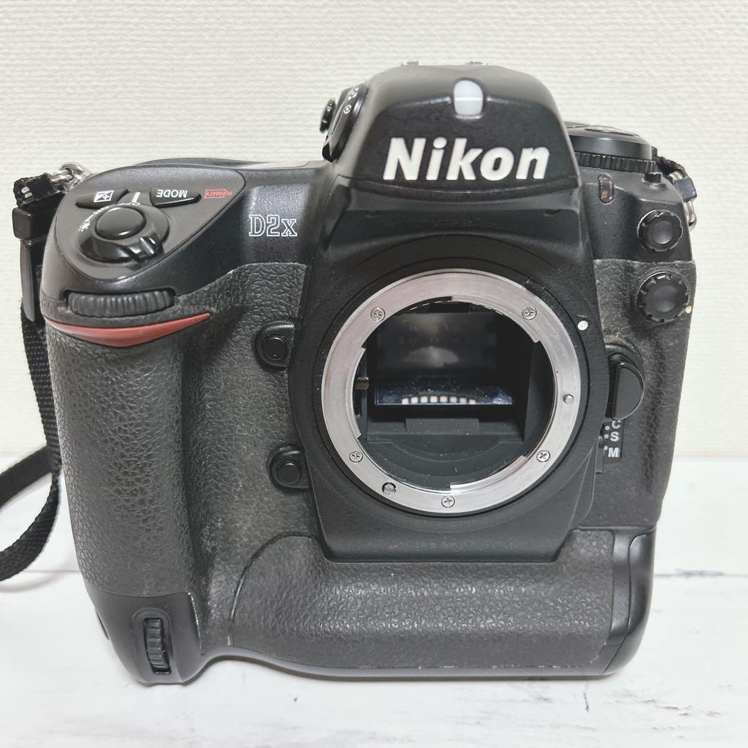 【ジャンク】　NIKON D2X 動作未確認　パーツ取り