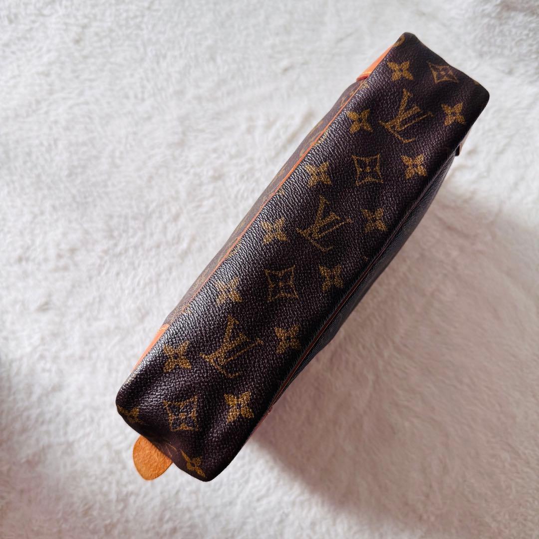 ルイヴィトン コンピエーニュ28 モノグラム M51845 クラッチバッグ