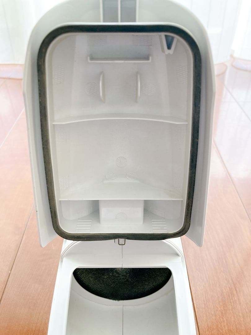 Makita 充電式クリーナー CL282FD（バッテリー無し）