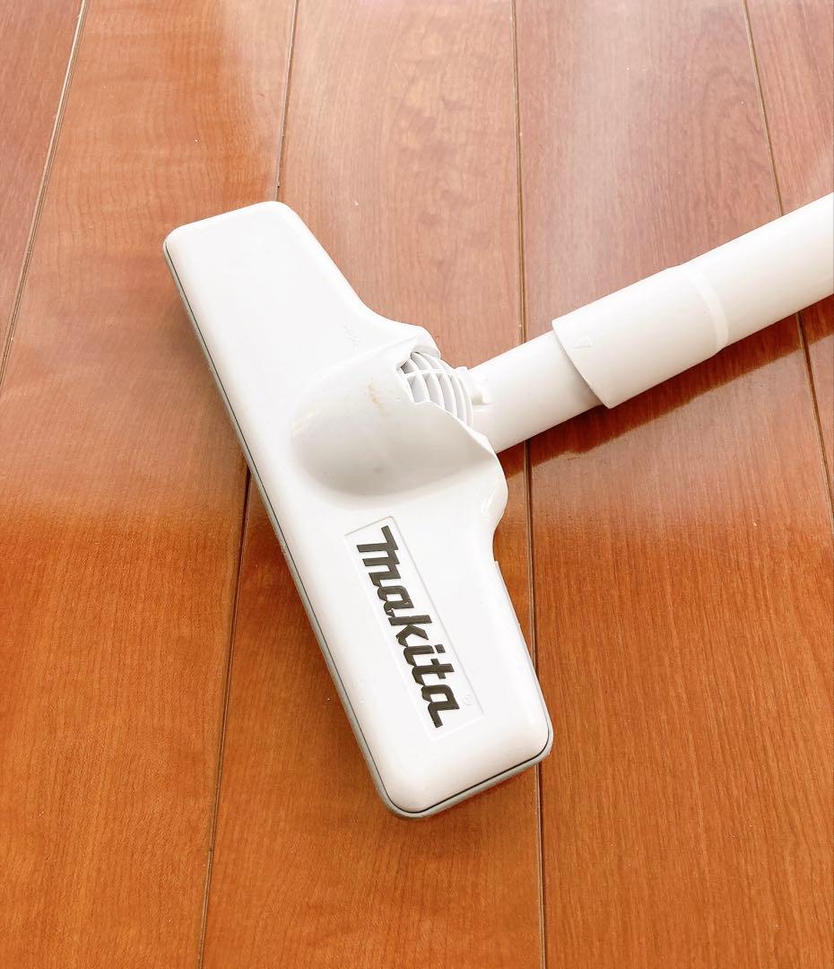 Makita 充電式クリーナー CL282FD（バッテリー無し）