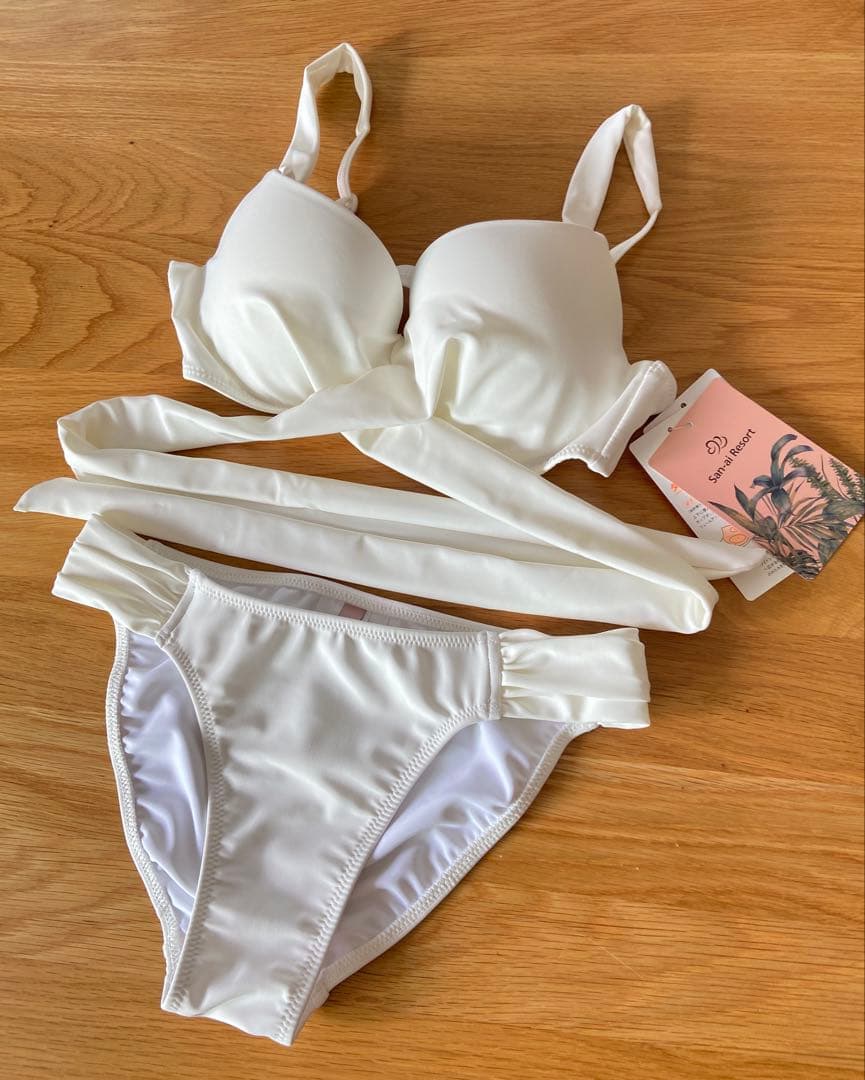 【三愛水着楽園】ホワイト クロスビキニ