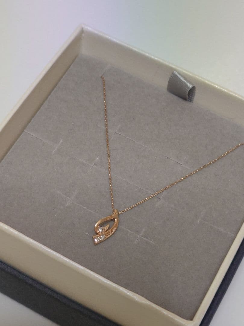 エステール K10YG ダイヤモンド ネックレス