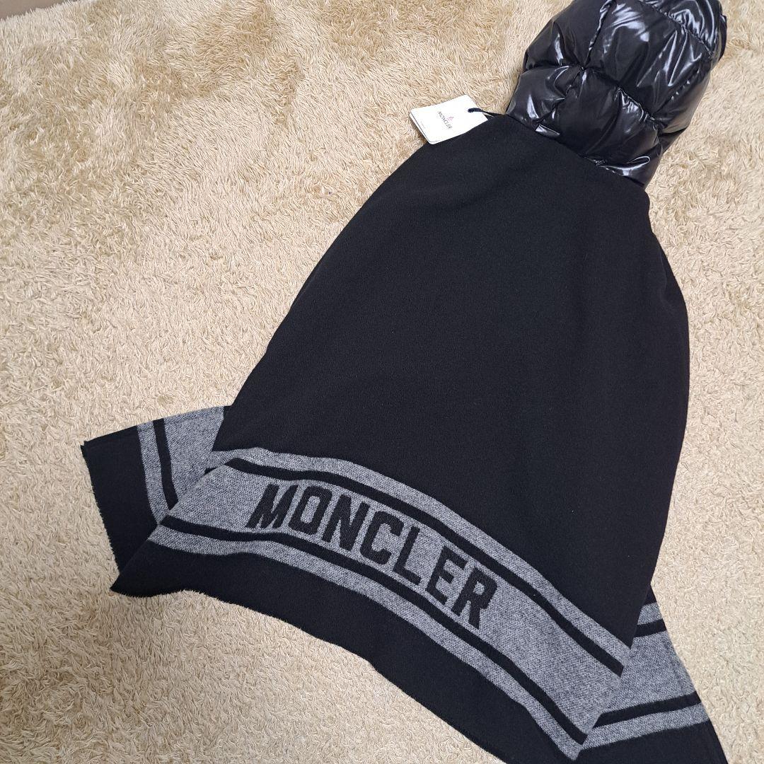美品　MONCLER　モンクレール　タグ付き　mantella　ケープ　ポンチョ