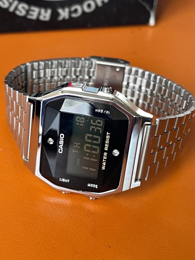 CASIO デジタルA159W ダイヤ