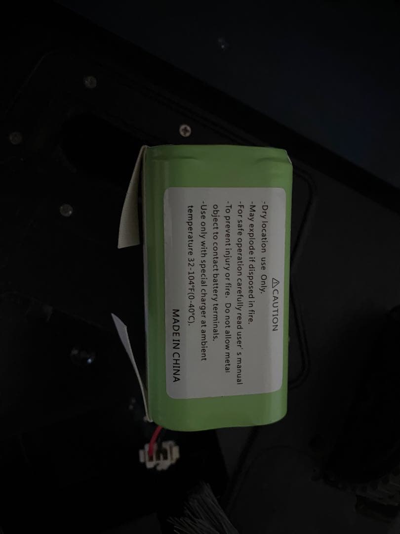 eufy ロボット掃除機本体 付属品あり