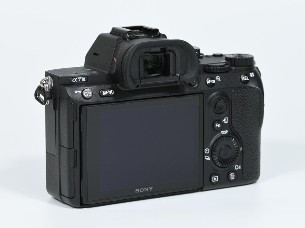 【美品】 ソニー α7 III ILCE-7M3 ボディ 《ショット数9650》
