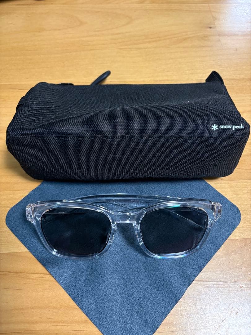 jins  peak クリアフレーム サングラス 偏光レンズ