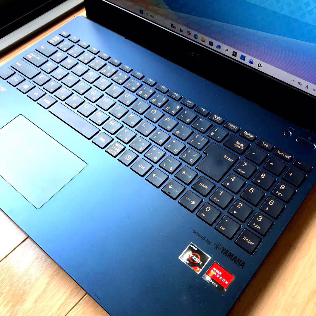 美品NEC LaVie N1585/AAL(M.2NVMe SSD 1TB)