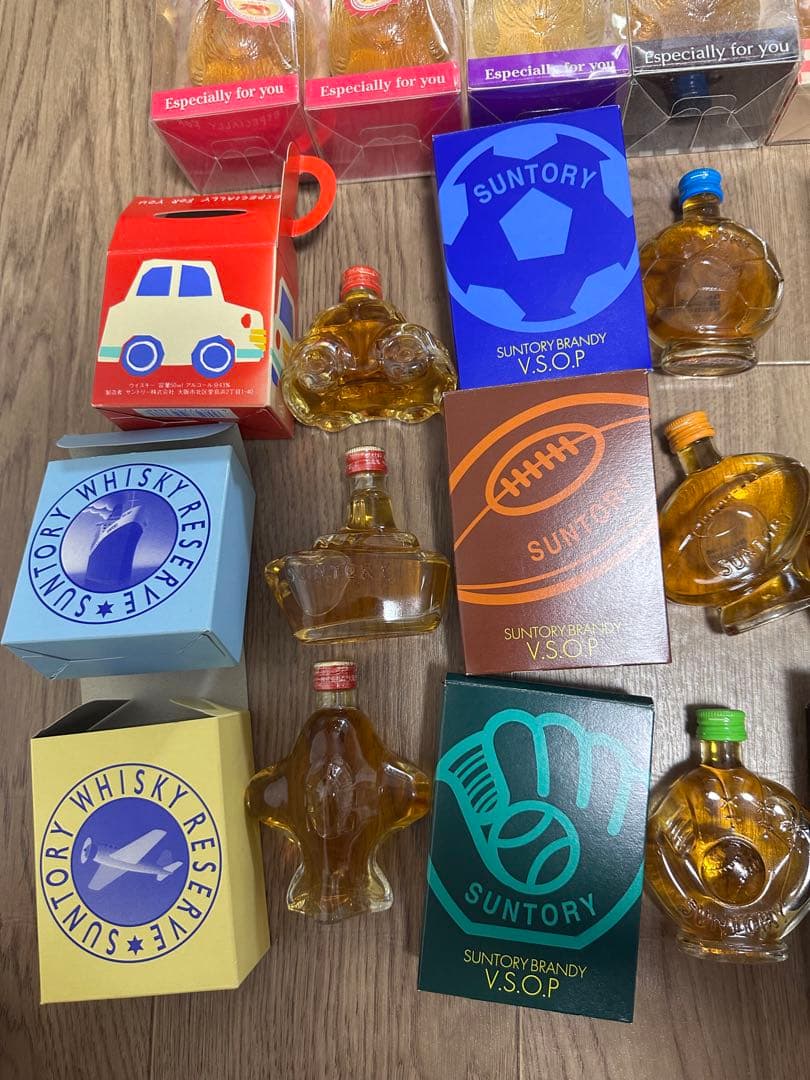 サントリー ウイスキー　ミニボトル21本セット　箱付き