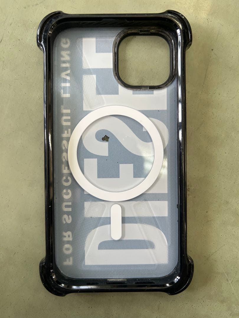 DIESEL iPhone用ハードケース