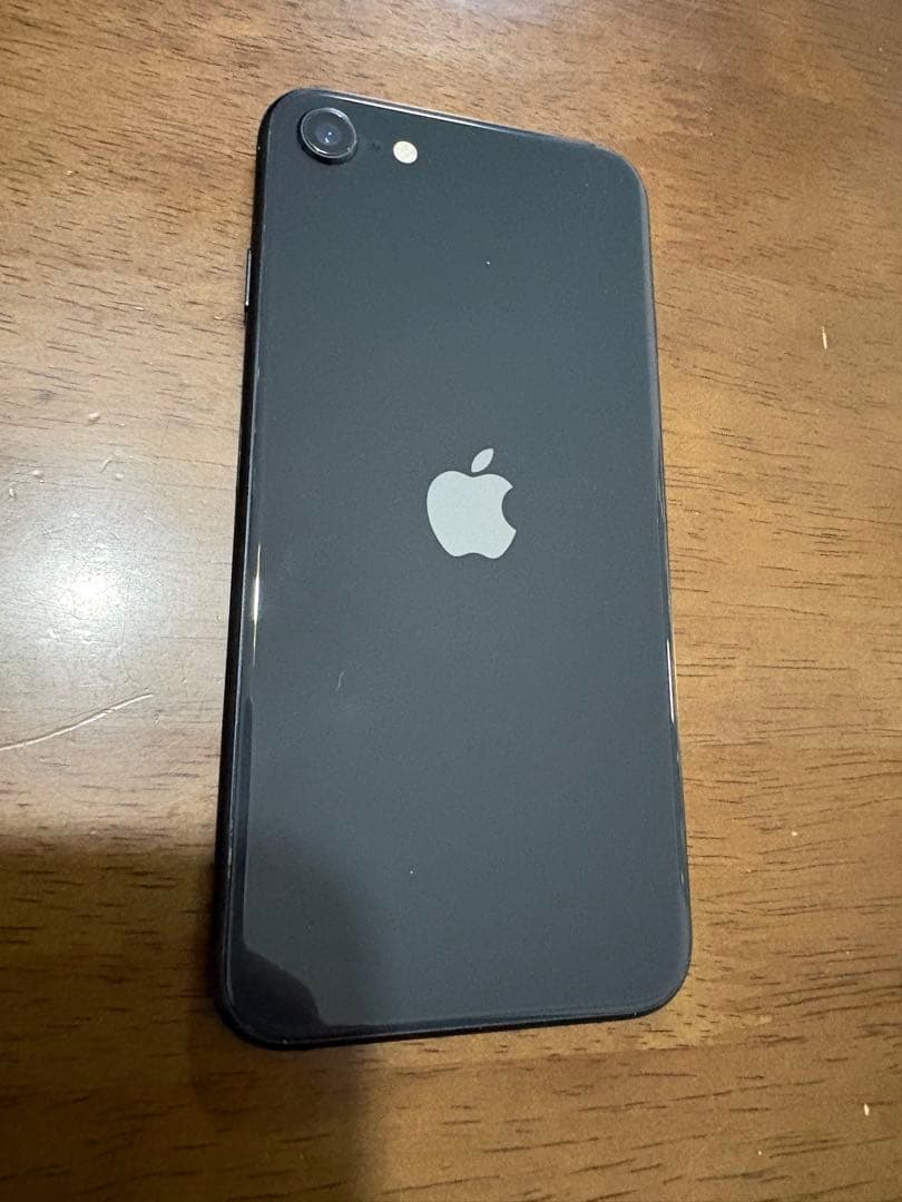 Apple iPhone SE (第2世代) ブラック SIMなし
