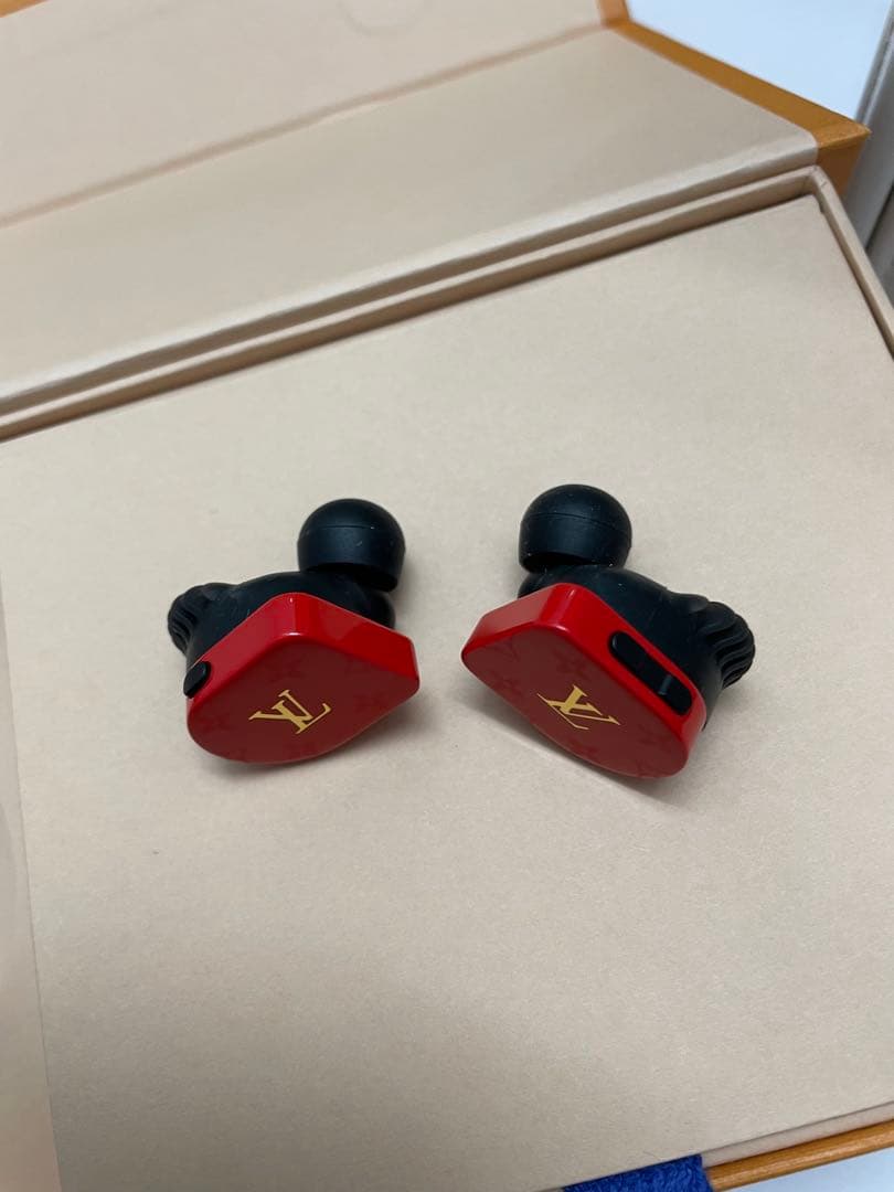 LVルイヴィトンイヤホン