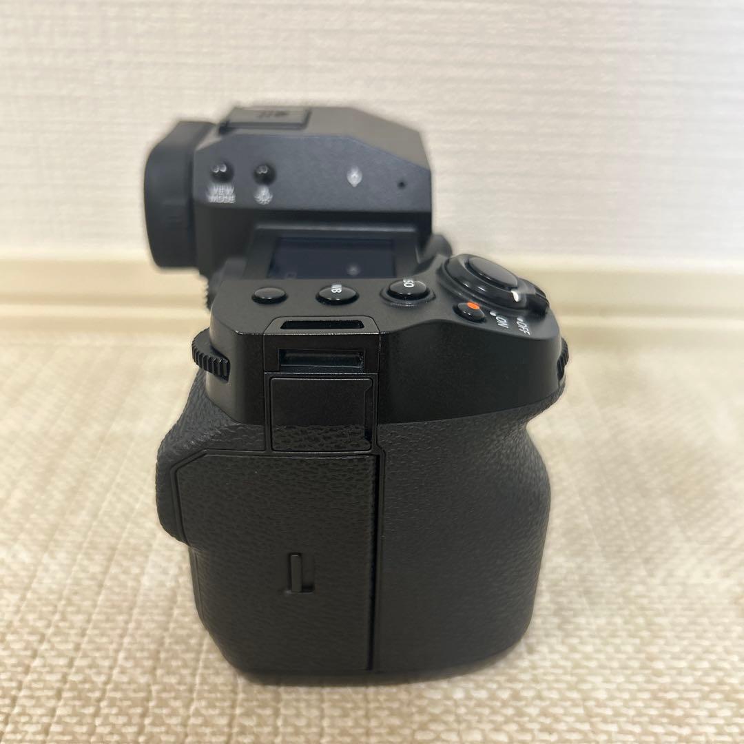 【期間限定】FUJIFILM X-H2 ボディ　本体