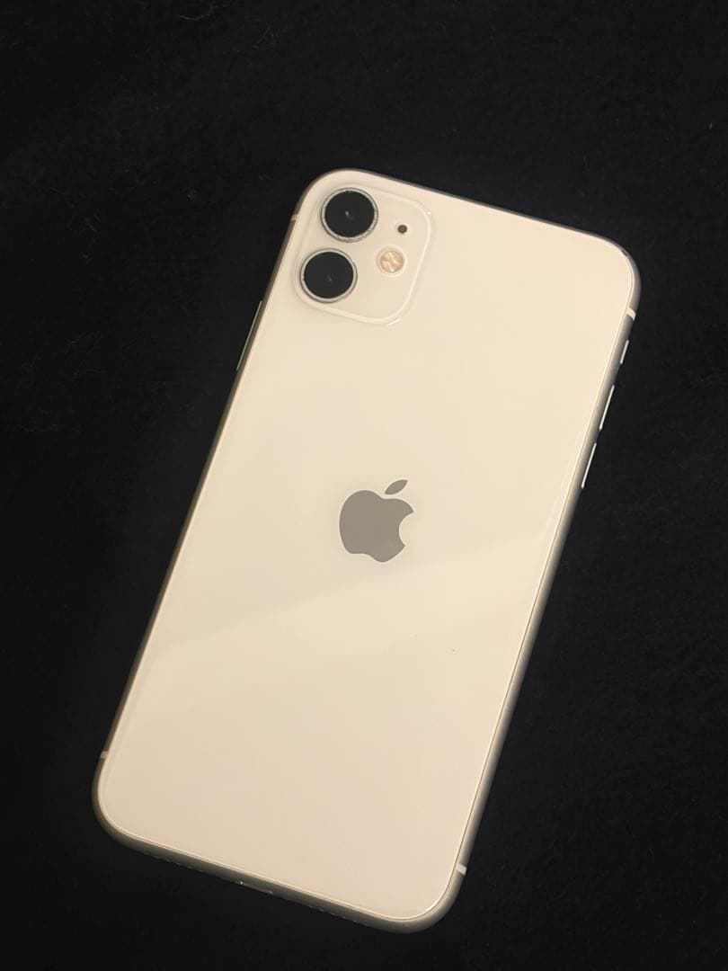 Apple iPhone 11 ホワイト　128GB