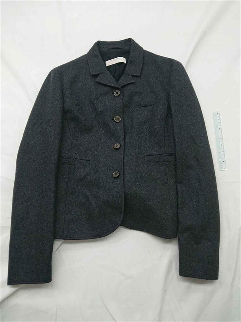 ■ミュウミュウ miumiu ウールジャケット 42 ブラック系 レディース