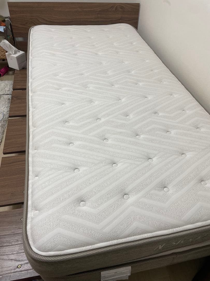 LOWYA シングルベッドフレーム