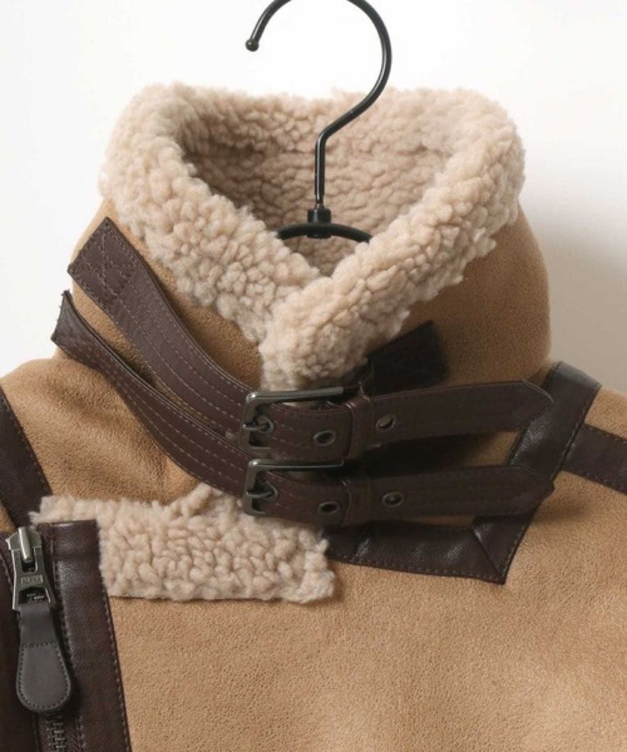 Alpha Industries B-3ライダース フェイクムートン