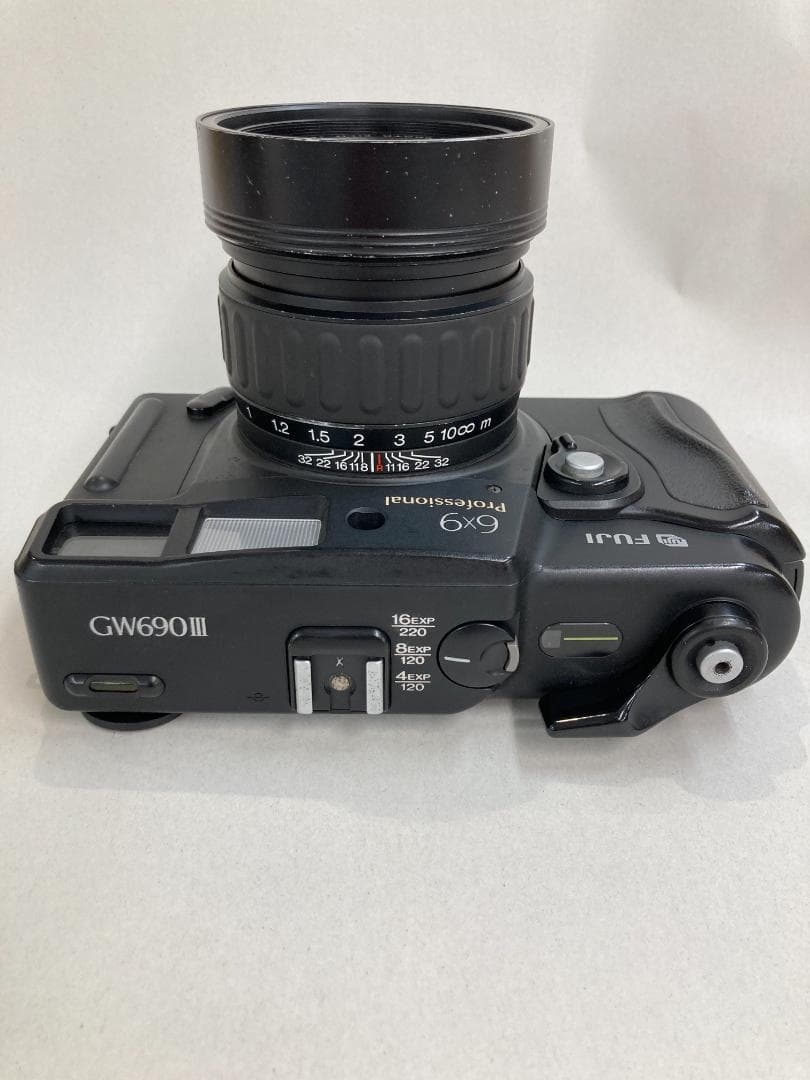 フィルムカメラ FUJIFILM GW690III Professional