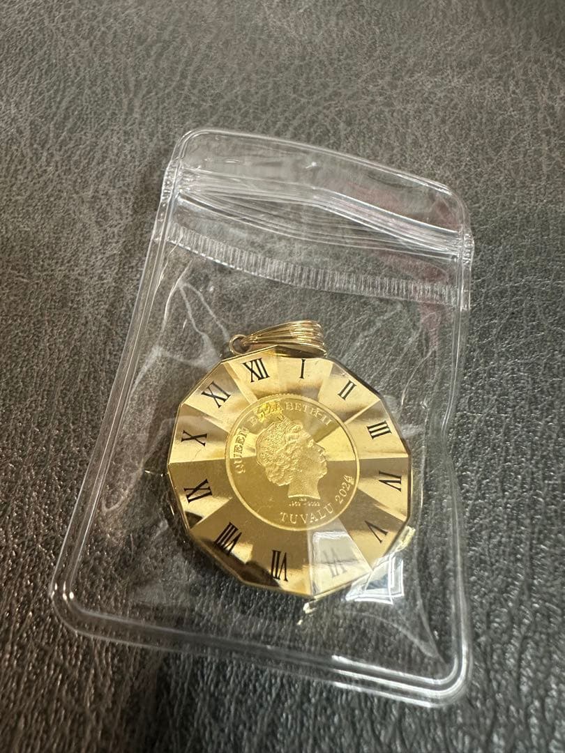 18k/24k 8.7g ガラス付きエリザベス/馬のペンダントトップ