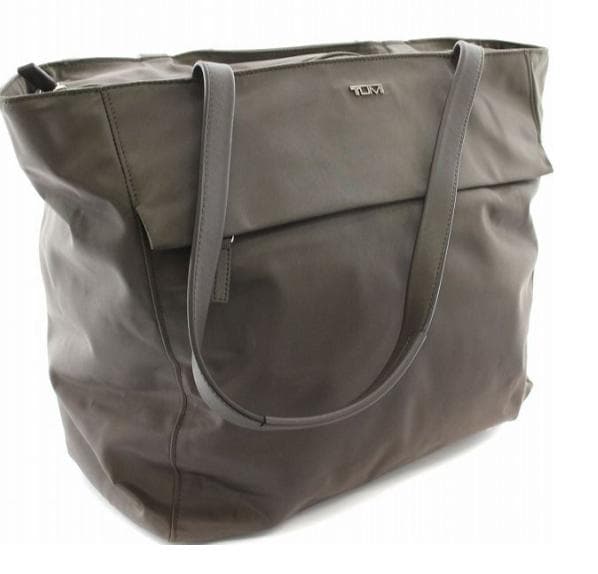 【未使用級✨】 TUMI VOYAGEUR ビジネス・トート　ナイロン　ブラウン