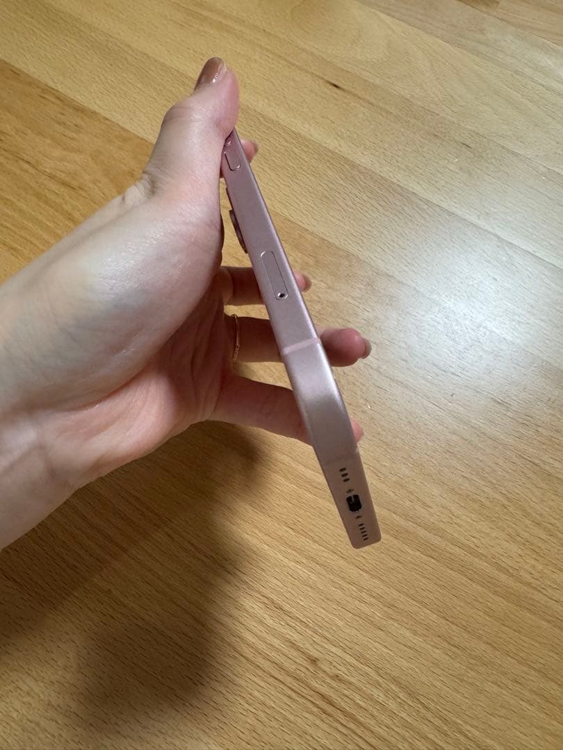 Apple iPhone 15 ピンク 充電ケーブル付き