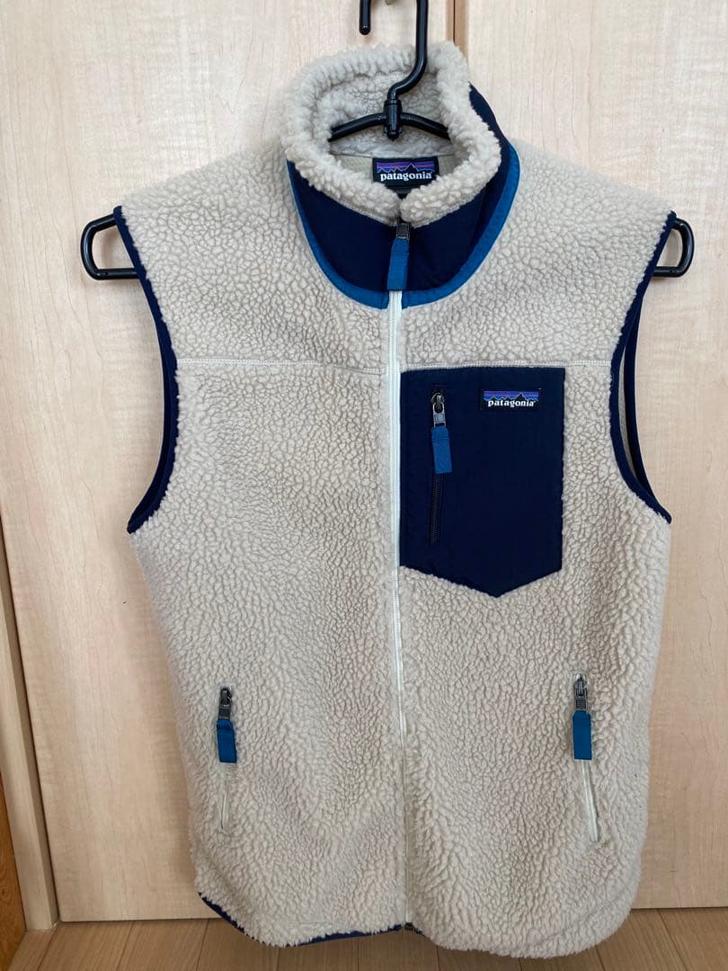 patagonia フリースベスト Sサイズ アイボリー/ネイビー