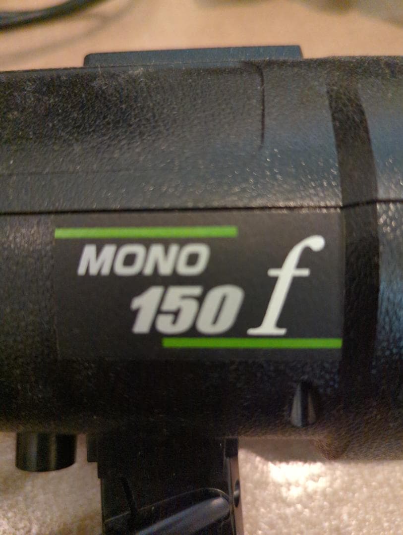 【緊急募集】本格カメラマン使用のフラッシュライト