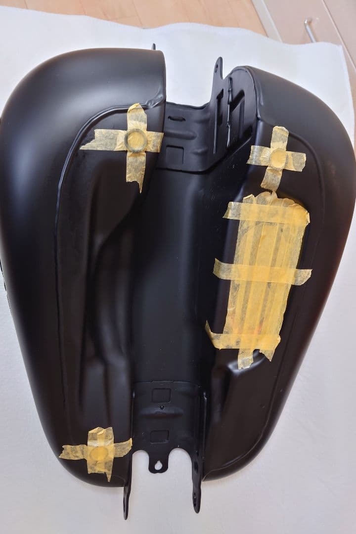 ブレイクアウト117　マットブラックタンク18,9㍑