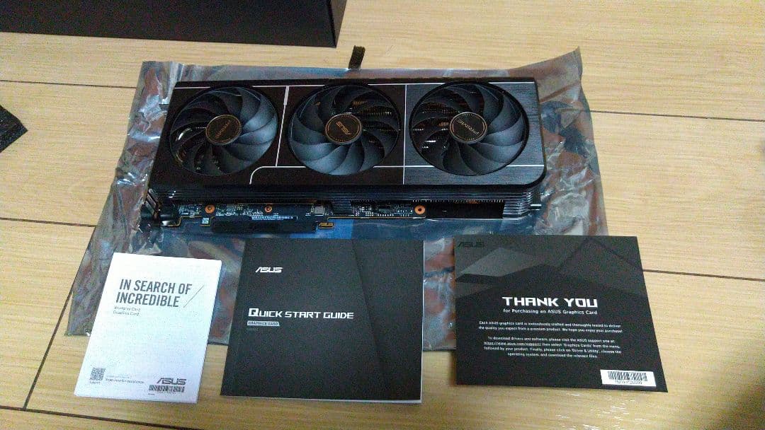 【中古品】 ASUS PRIME-RX9070-O16G (Radeon)