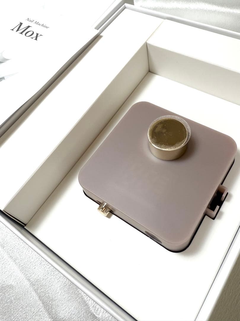 【新品同様】シャレドワネイルマシン Mox ピンクベージュ