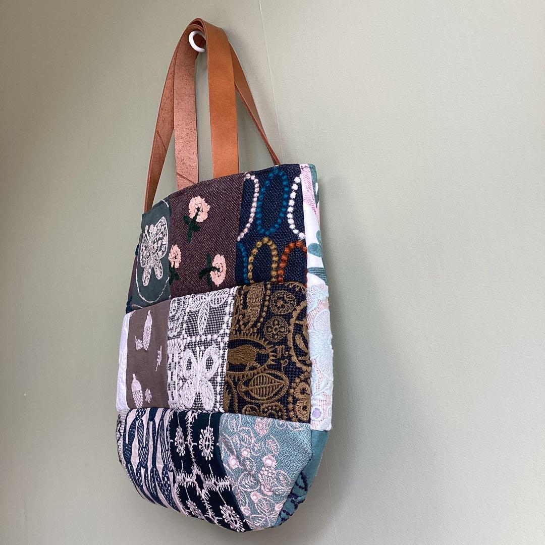 ミナペルホネンハギレをパッチワークふっくらまるみのトートバッグハンドメイド