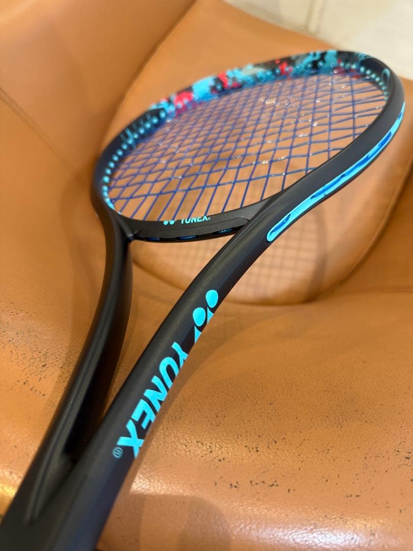 YONEX ジオブレイク70vs アクア