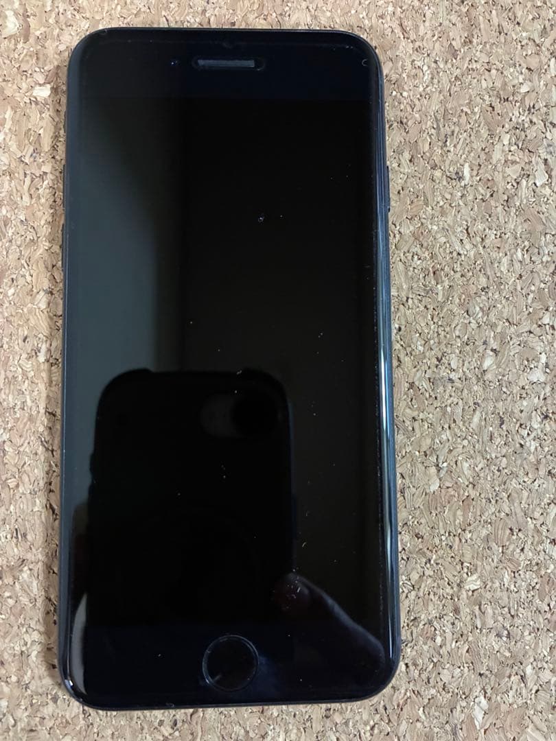 iPhone se 第3世代 64G 本体 バッテリー87% SIMフリー