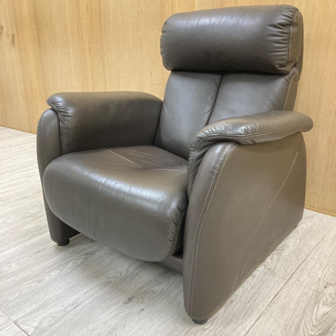 リクライニングソファ　一人掛け　ヘッドレスト可動式　本革