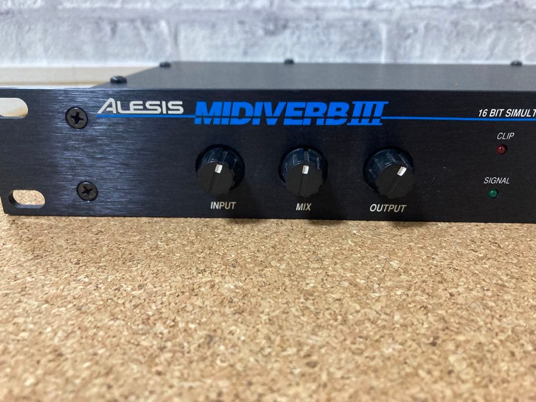 配信機器・PA機器・レコーディング機器 Alesis Midiverb 3