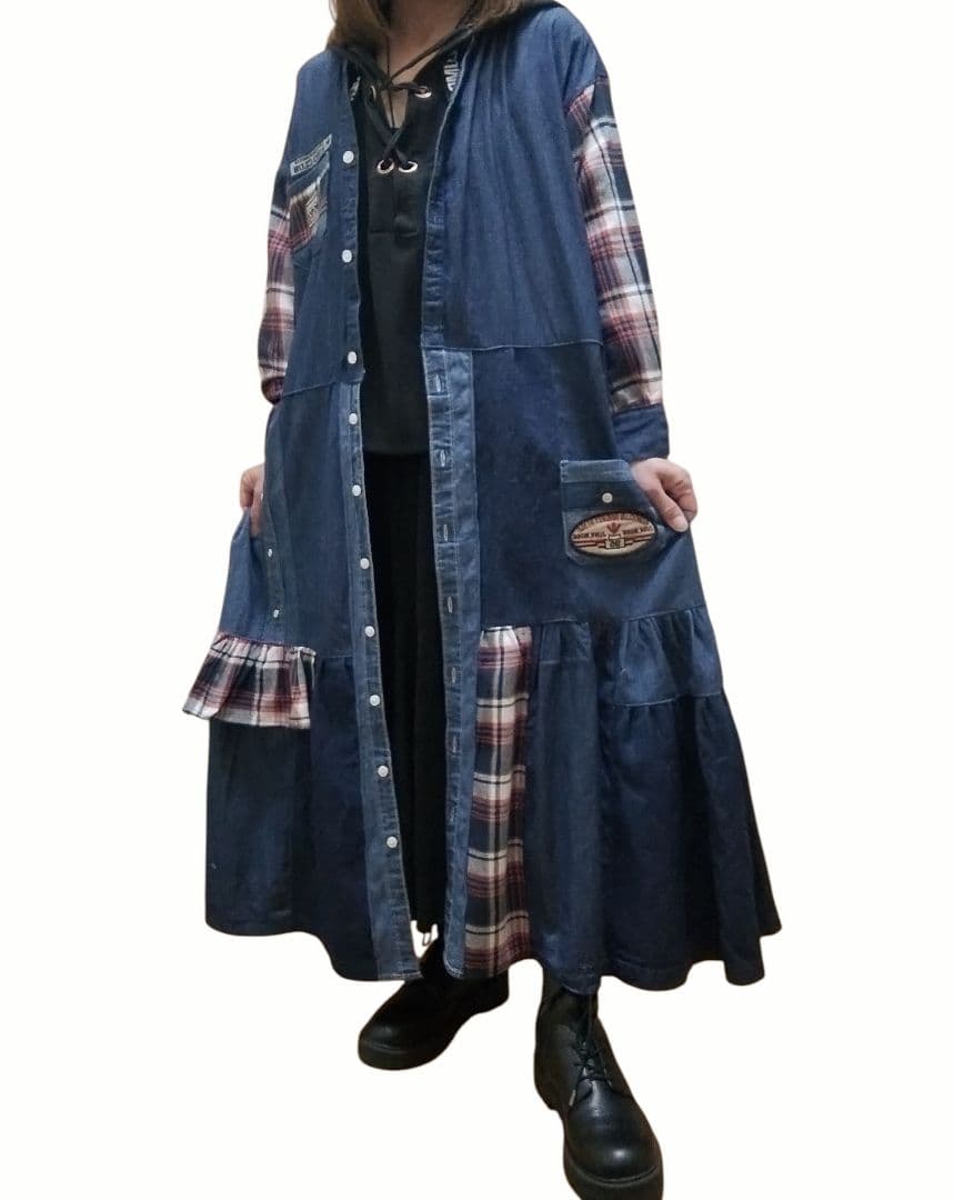 古着リメイク　ゆったり羽織れるデニムパッチワークワンピース　リメイクデニムシャツ