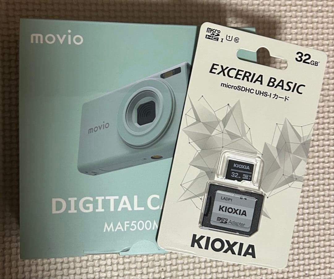 movio オートフォーカス機能搭載デジタルカメラ、SDカード