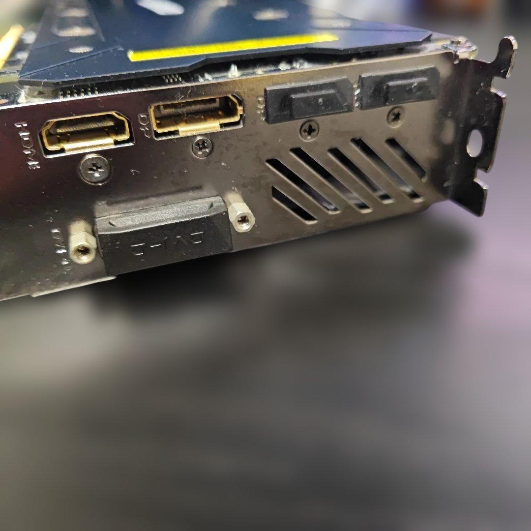 グラフィックボード・グラボ・ビデオカード GIGABYTE GTX1070 GV-N1070G1 GAMING-8GD