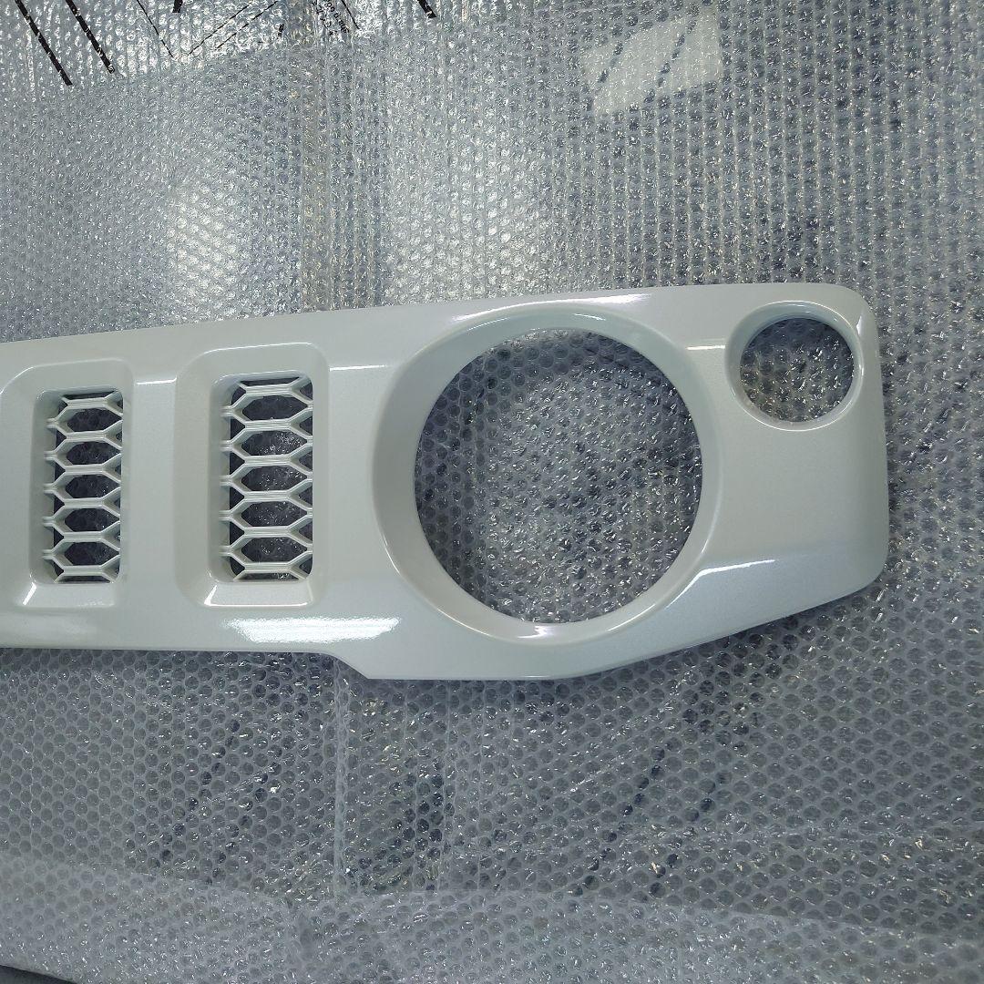 ジムニー純正グリル