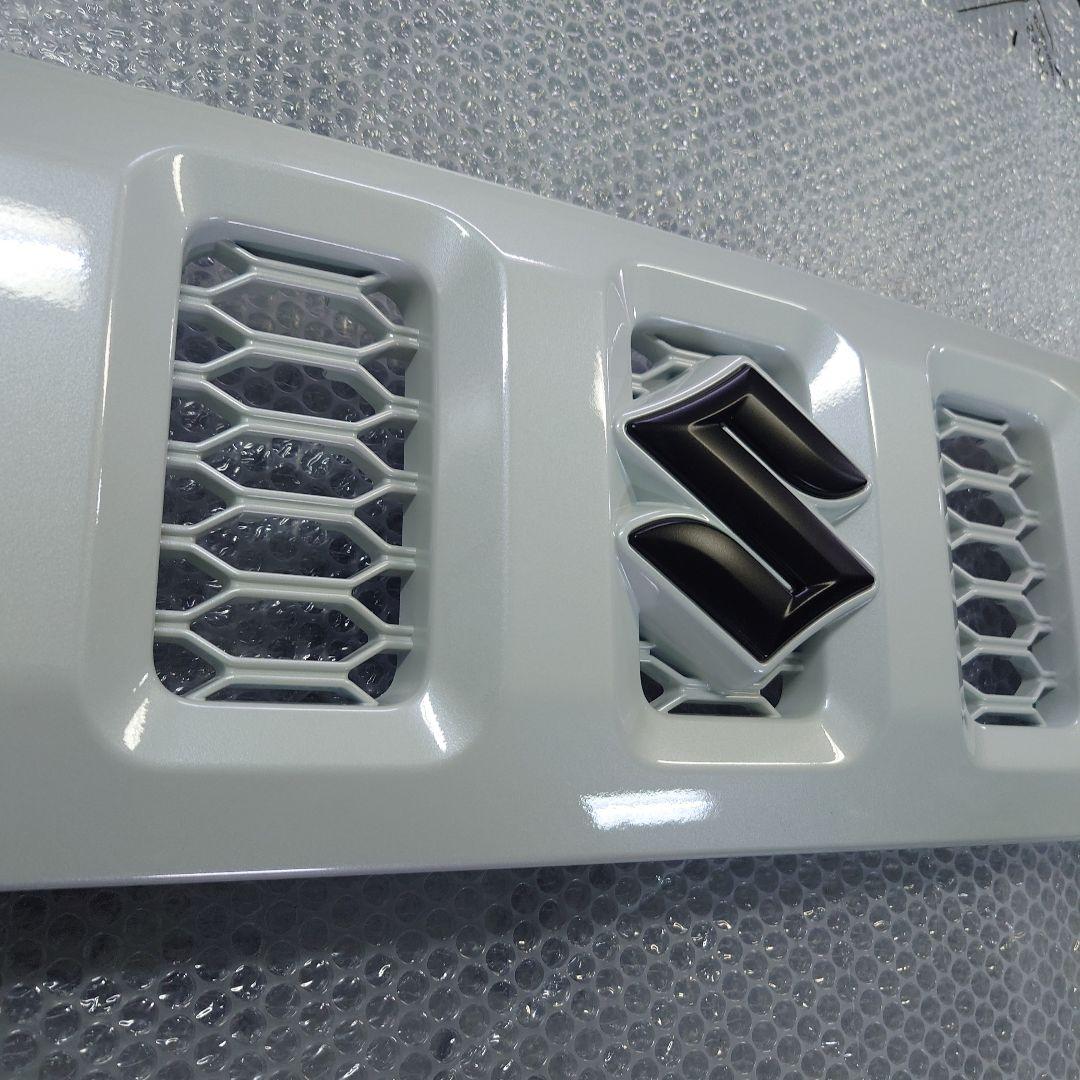 ジムニー純正グリル