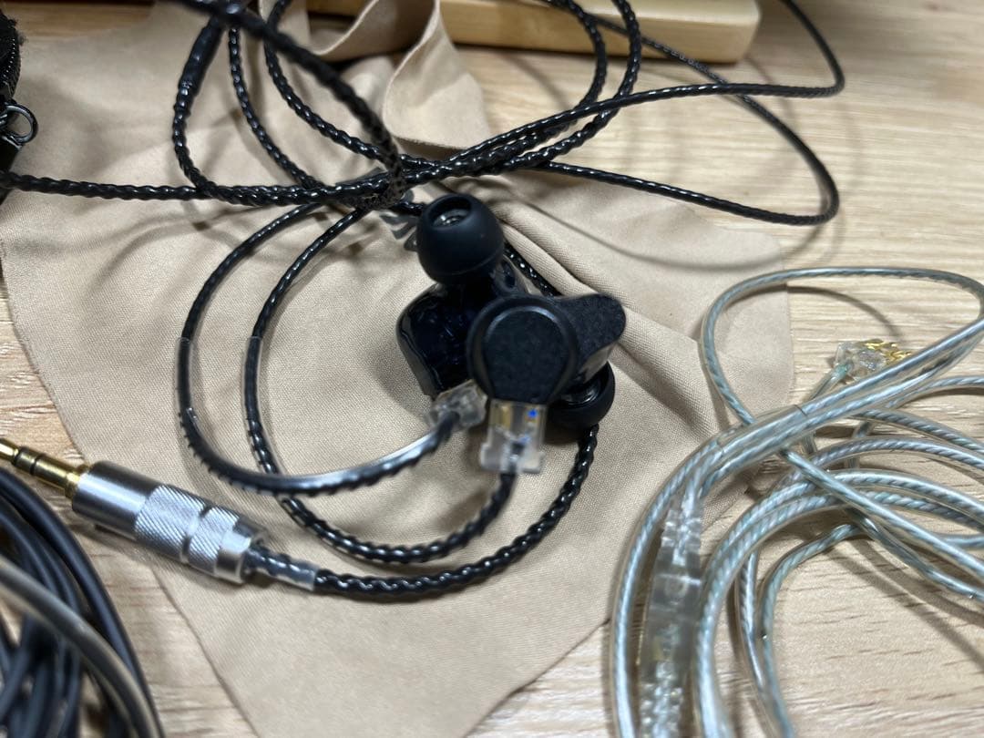 FITEAR togo 334 ユニバーサル　イヤフォン ブラック ケース付き