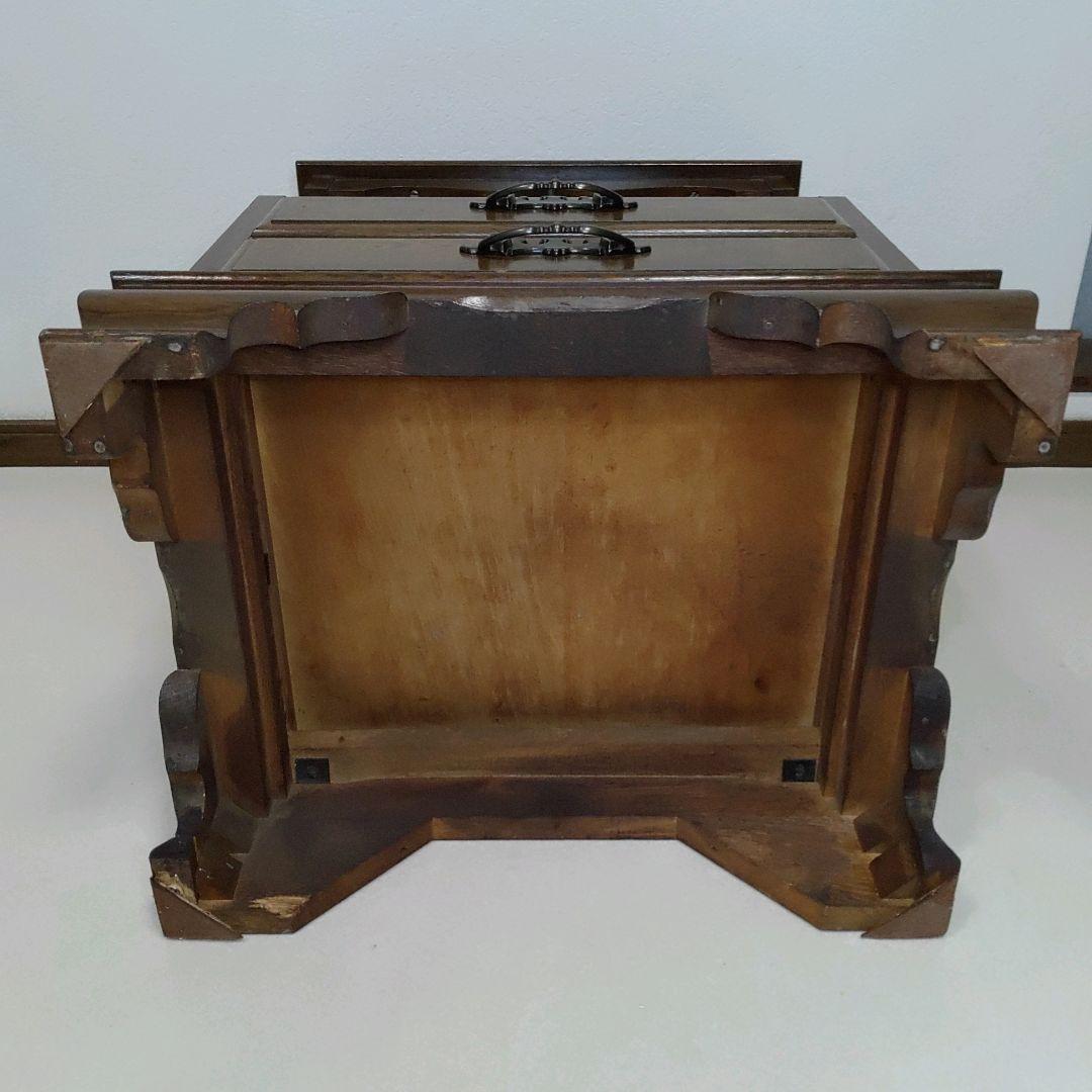 横浜クラシック家具 knock on wood HAND MADEサイドテーブル