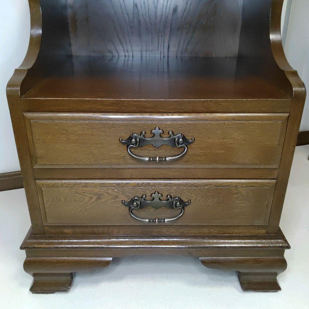 横浜クラシック家具 knock on wood HAND MADEサイドテーブル