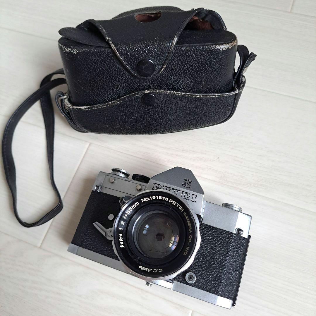 ペトリ　PETRI 　35mmフィルム一眼レフ　カメラ　ケース付き　ジャンク品