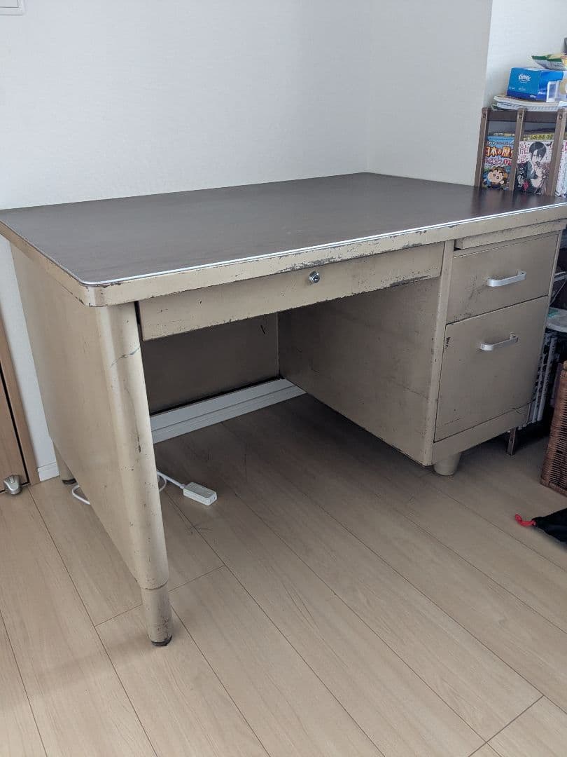 アメリカヴィンテージ　メタルデスク