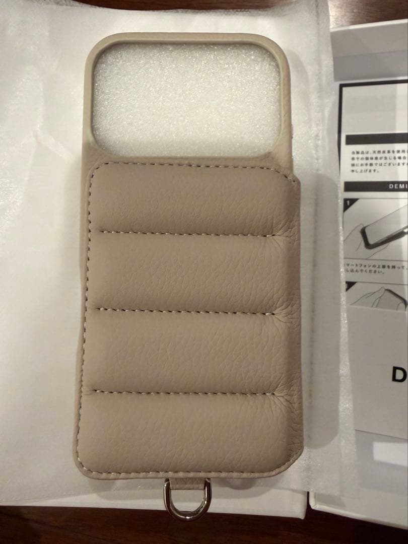 DEMIU 未使用 iPhone17Pro スマホケース