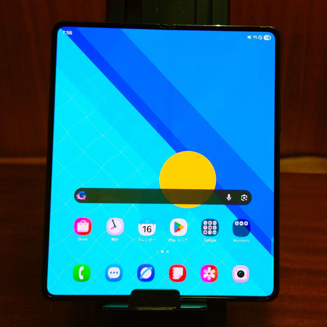 Samsung Galaxy Z Fold4【訳あり】（韓国版SIMフリー）