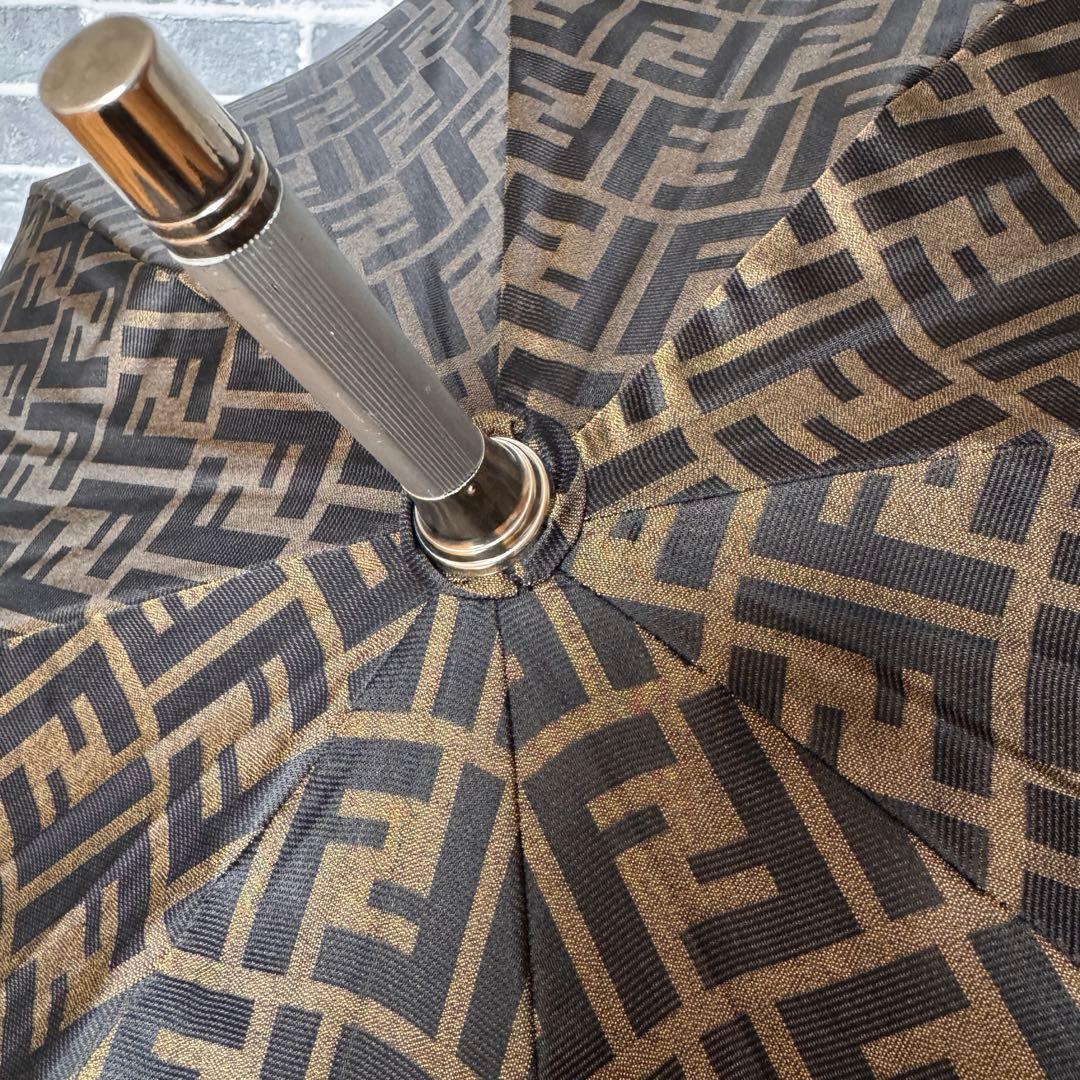 未使用品 FENDI フェンディ ズッカ柄 FFロゴ 長傘