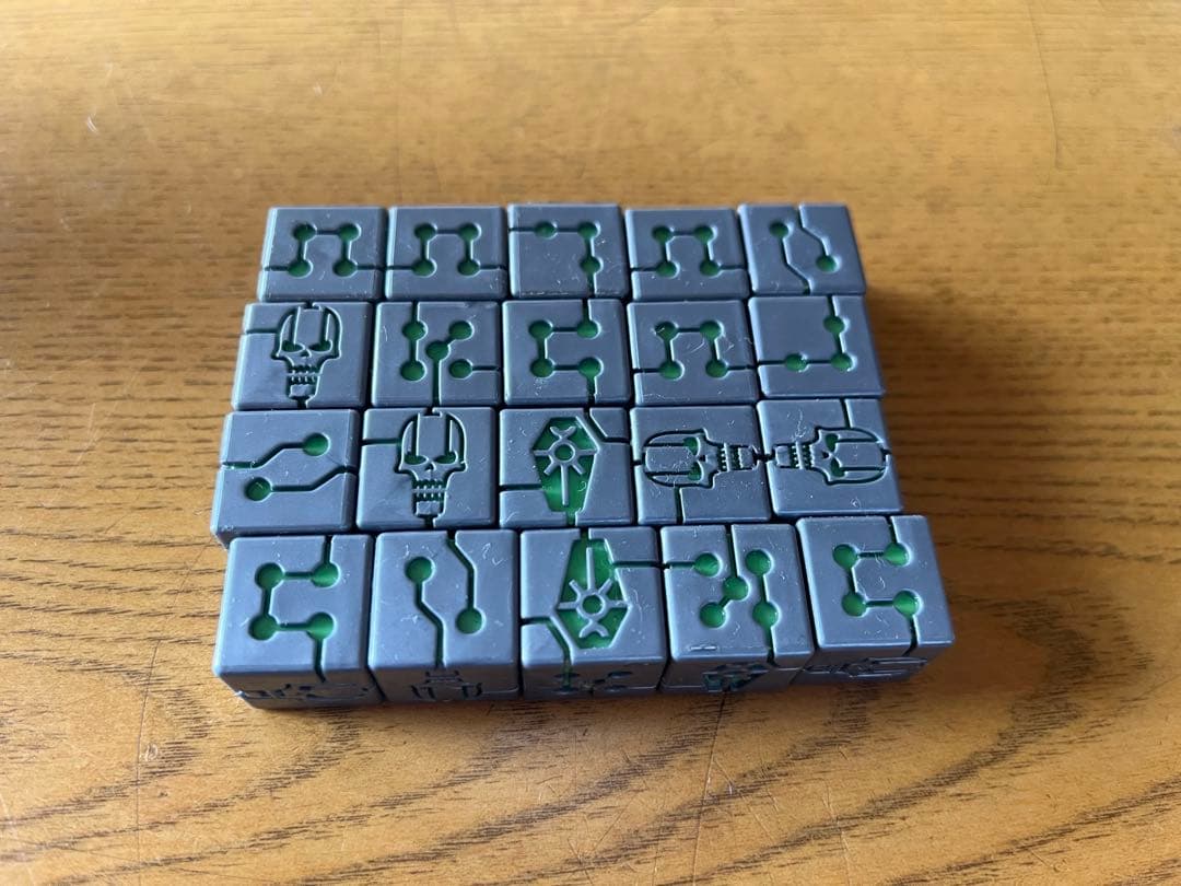 ぽんずウォーハンマー　ネクロン　9版ダイス　40個