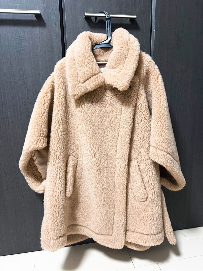 MaxMara風 ベアポンチョ テディ ケープ ミルクティーベージュ